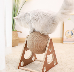 Solid Wood Natural Sisal Scratcher Ball Toy