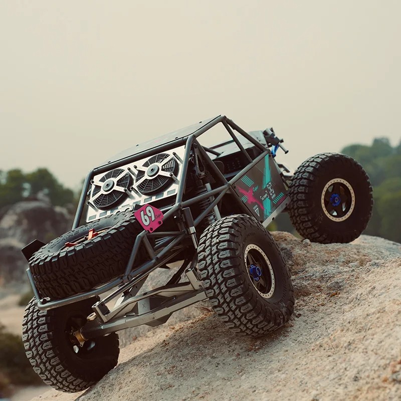 Capo U4 RC Car 1/8 Crawler RTR or KIT Model CD1582X – Remote Control Racing Vehicle with 2-Speed Transmission and Lights