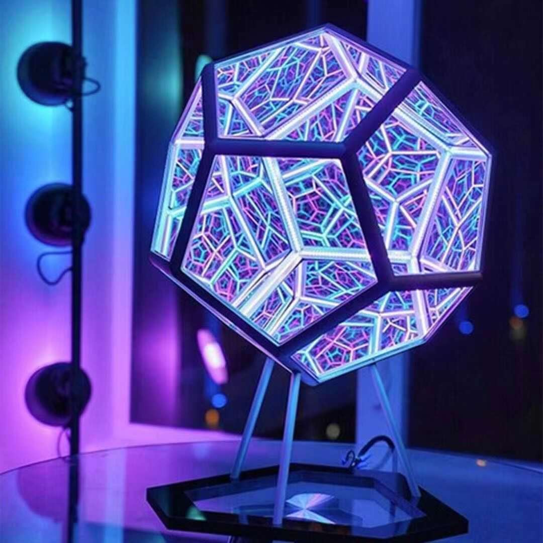 3D Infinity Dodecahedron Table Lamp - A visual feast through dimensions