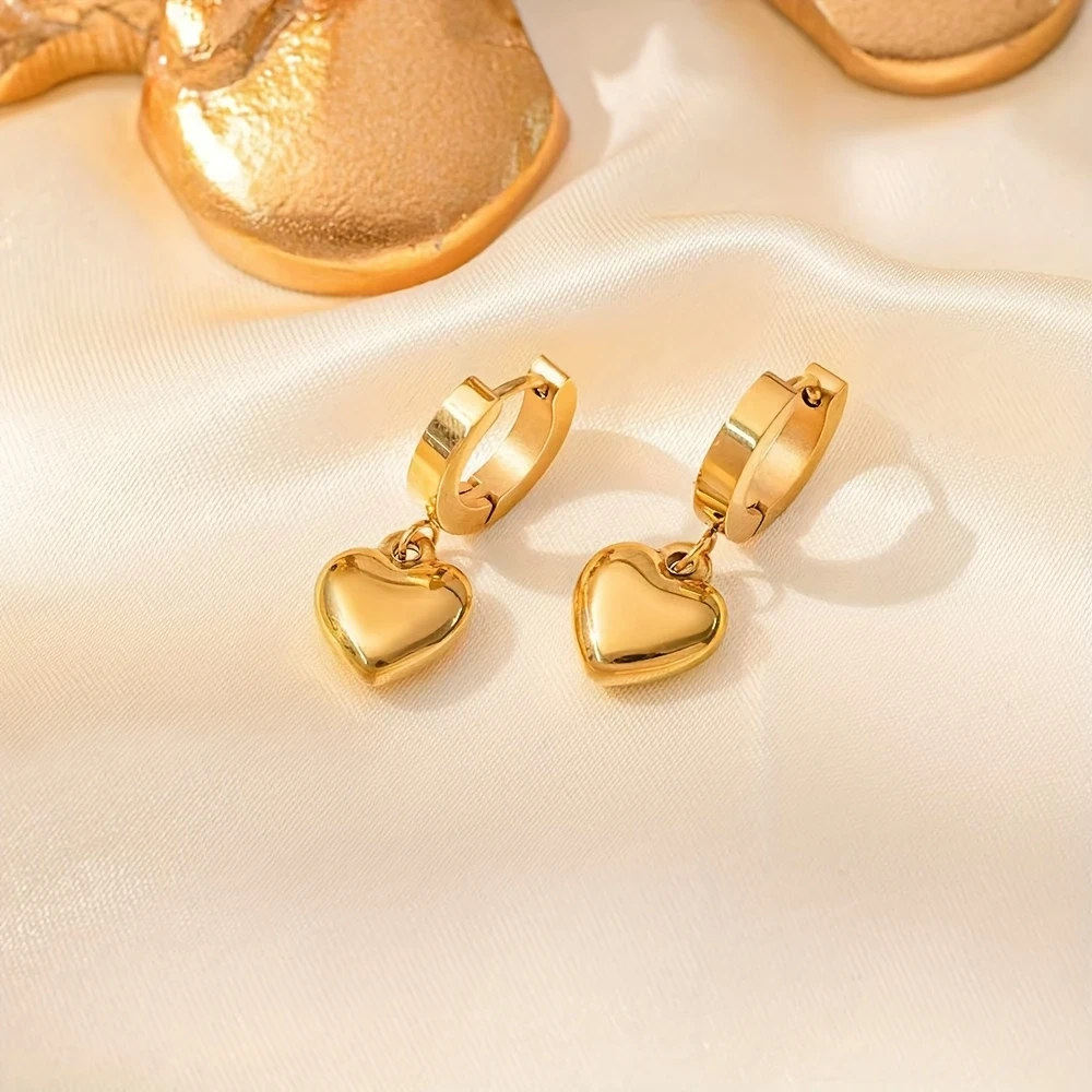 Elegant 18K Golden-Plated Stainless Steel Heart Dangle Earrings for Women – Simple & Chic Love Heart Jewelry, Perfect for Casual Attire & Valentine’s Day Gift