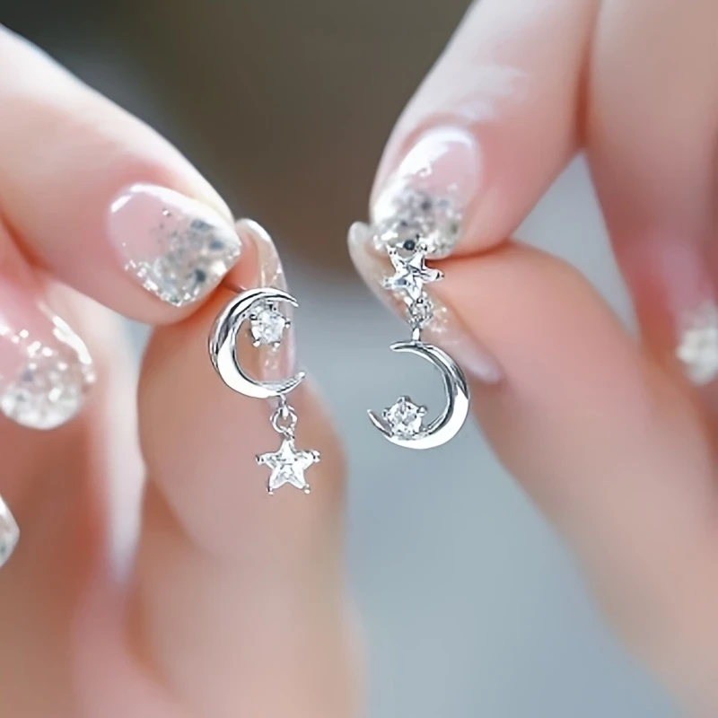 Elegant Minimalist Silvery Moon and Star Drop Earrings with Sparkling Cubic Zirconia – Copper Jewelry, Perfect Gift for Women, Suitable for Ramadan