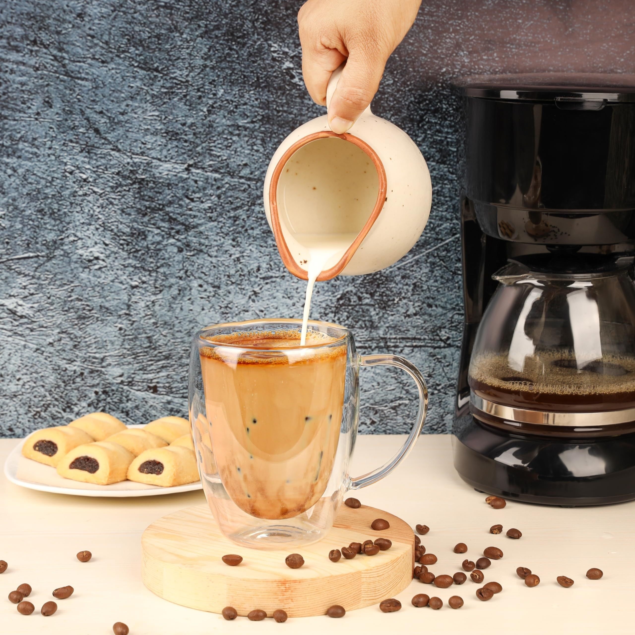 6pcs Double Walled Glass Cups with Spoons – Clear Espresso Coffee Tea Mugs, Insulated Heat-Resistant Beverage Cups, 350ml/12oz, Perfect for Coffee, Tea, Cappuccino & Lattes, Drinkware for Restaurants and Cafes