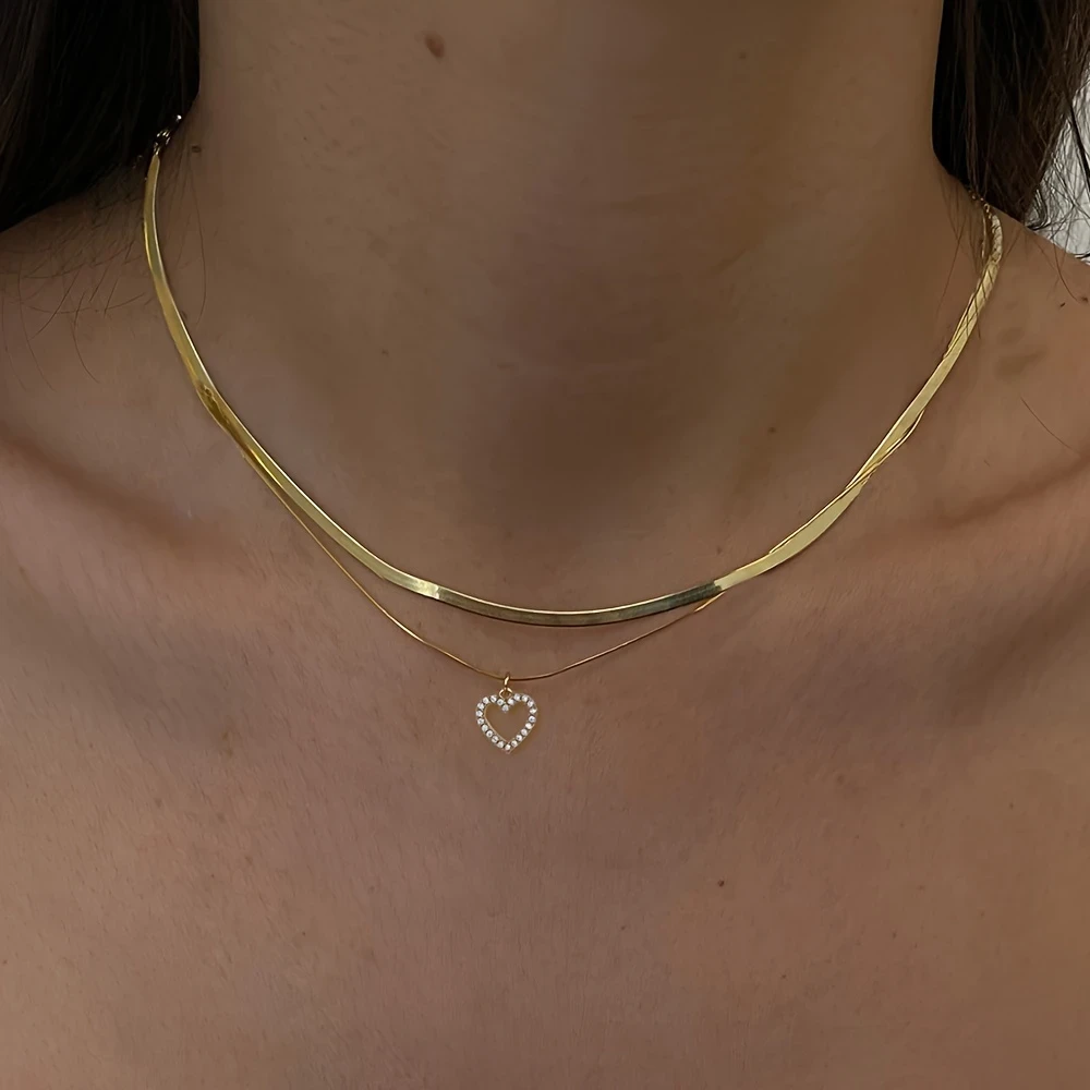 Nooxian 2-Piece Set – Elegant Luxurious Heart Pendant Necklace, 18K Golden Plated, Synthetic Cubic Zirconia, 304 Stainless Steel, Perfect for Valentine's Day