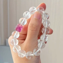 Natural White Crystal Quartz Reiki Bracelet – Geometric Pattern, Vintage Design, Clear Texture, Fashionable Accessory