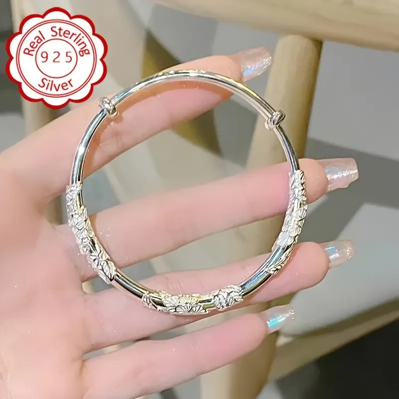 1Pcs Women Fashion Bracelet - Vintage Floral Elegant 925 Sterling Silver Bracelet, Perfect for Birthday, Christmas, New Year, and Valentine’s Day Gift Giving