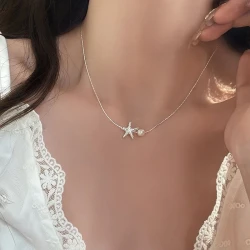 Elegant Starfish Pendant Necklace with Imitation Pearl – Fashionable Alloy Short Chain for Women and Girls, Versatile Charm Clavicle Jewelry, Ideal for Daily Wear and Valentine's Gift
