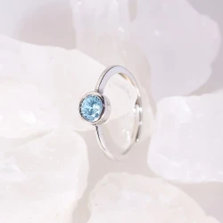 Sterling Silvery Charm Ring with Sparkling Blue Zirconia – Elegant Design for Women, Perfect for Daily Wear and Special Occasions