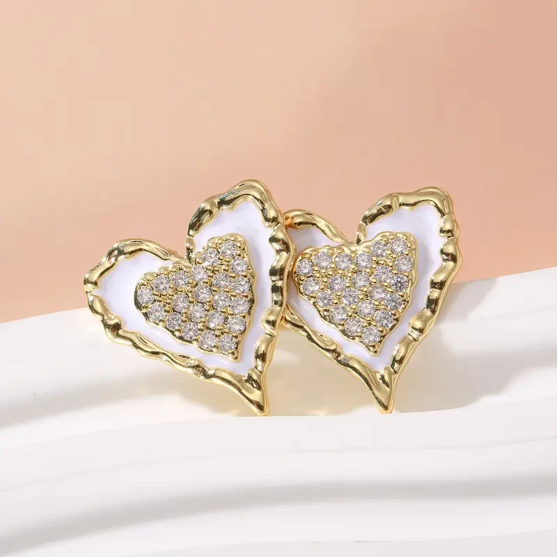 1 Pair of Women’s Fashion Earrings – Heart-Shaped, Stainless Steel, Hypoallergenic – Perfect for the Beach, Party, and Vacation
