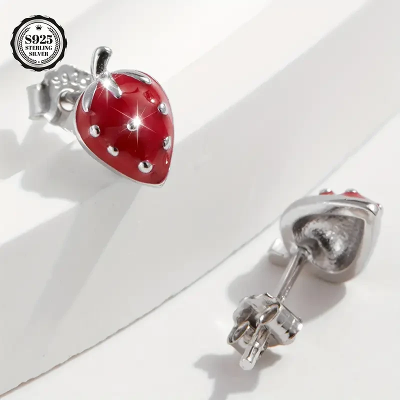 2pcs Women’s Fashion Earrings S925 Silver Cute Strawberry Studs – Sweet and Elegant Women’s Earrings