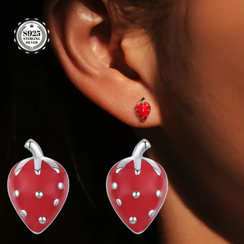 2pcs Women’s Fashion Earrings S925 Silver Cute Strawberry Studs – Sweet and Elegant Women’s Earrings