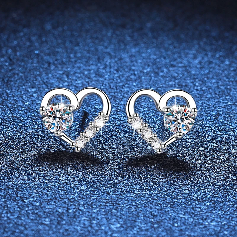 925 Silver 0.3 Carat Round Moissanite Love Heart Earrings for Couples – Perfect for Daily Wear, Proposals, Parties, Weddings, and Gifts for Special Occasions