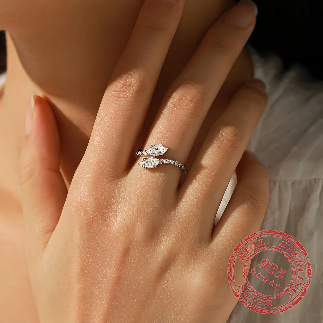 Elegant Vintage Style 925 Sterling Silver Ring with Synthetic Rhombus CZ, Snake Chain Design – Fine Jewelry for Women, Perfect for Mardi Gras Day Celebrations and All Seasons