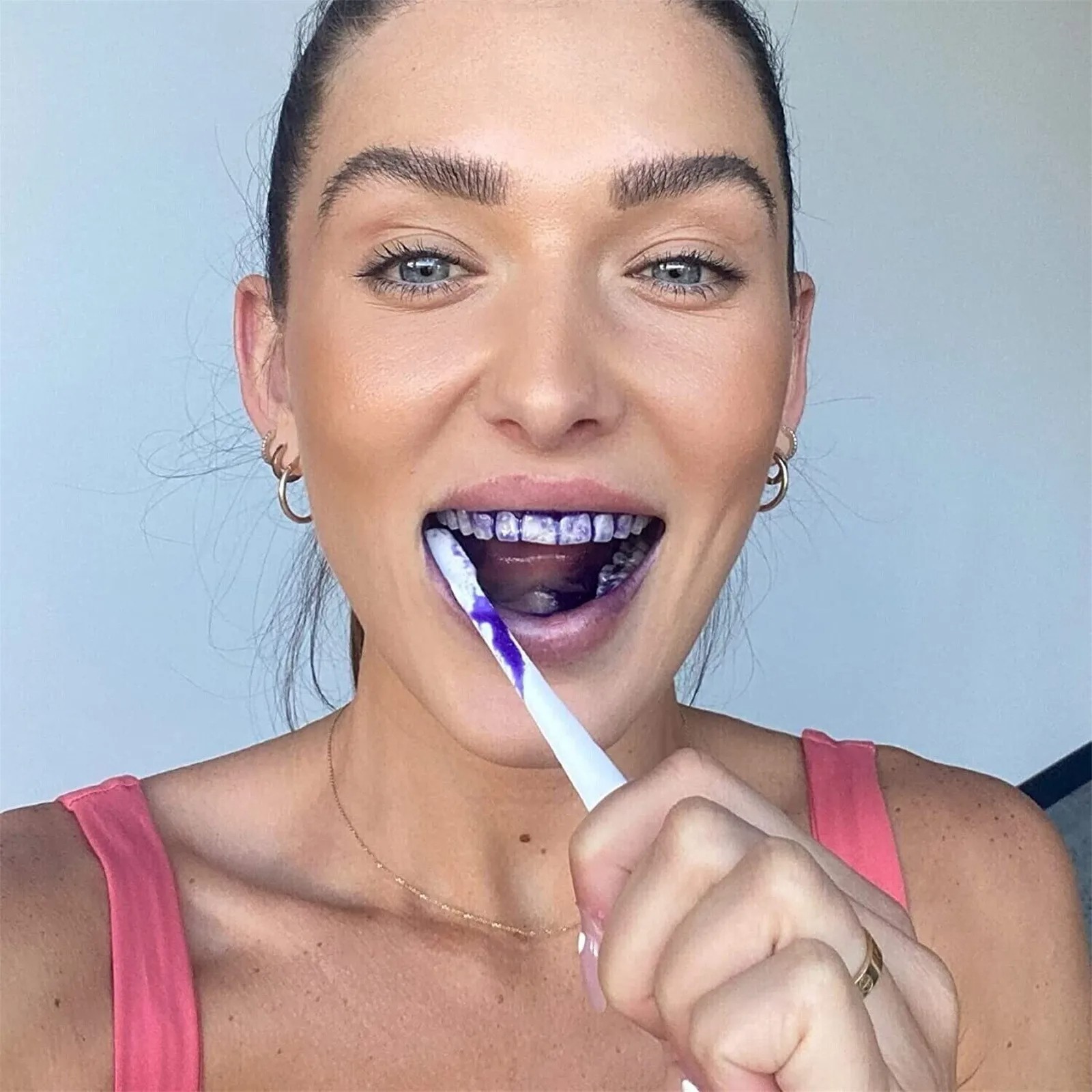 Purple Toothpaste – Teeth Whitening and Pain Relief for Sensitive Teeth