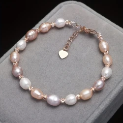 Women’s Elegant Minimalist Freshwater Pearls Bracelet – Fashionable Irregular Baroque Bead Design, Unplated Jewelry Gift for Daily Wear and Special Occasions