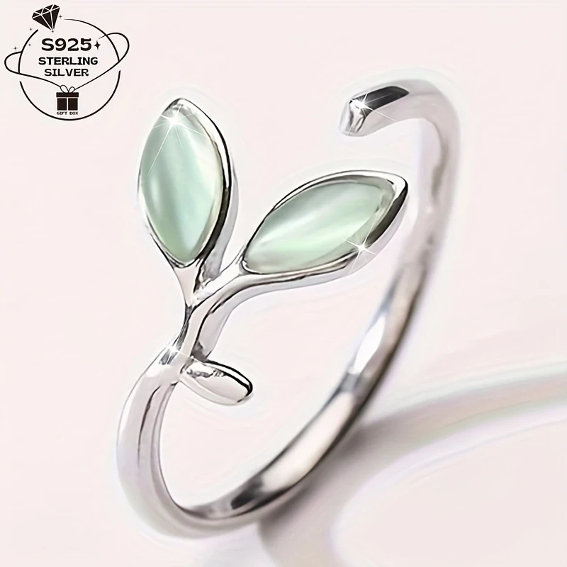 Elegant S925 Silver Women’s Wedding Band with Green Teardrop Design – Minimalist Open Ring for Daily Wear