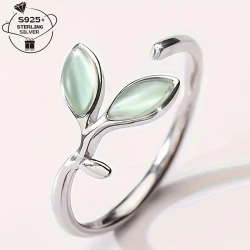Elegant S925 Silver Women’s Wedding Band with Green Teardrop Design – Minimalist Open Ring for Daily Wear