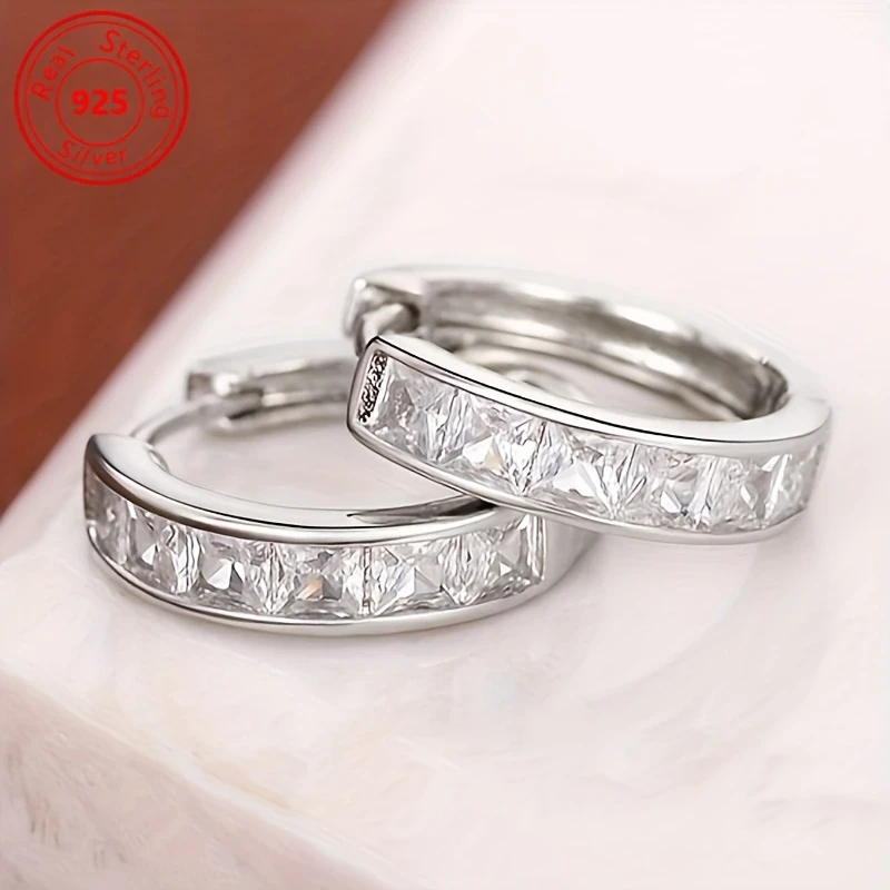 Pairs of S925 Silver Earrings – Fashionable and Simple Zirconia Earrings for Daily Wear