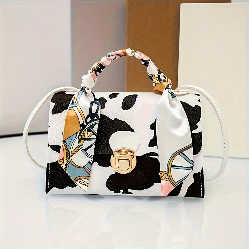 Stylish Women’s Bull Print Crossbody Bag with Adjustable Scarf Handle – The Perfect Blend of Fashion and Functionality