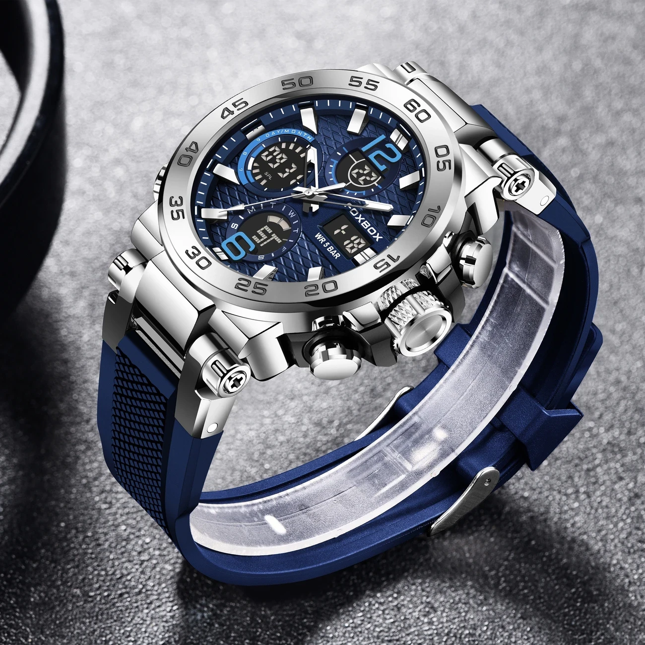 Men’s Dual Display Digital Military Quartz Watch: Precision, Durability, and Multifunctionality