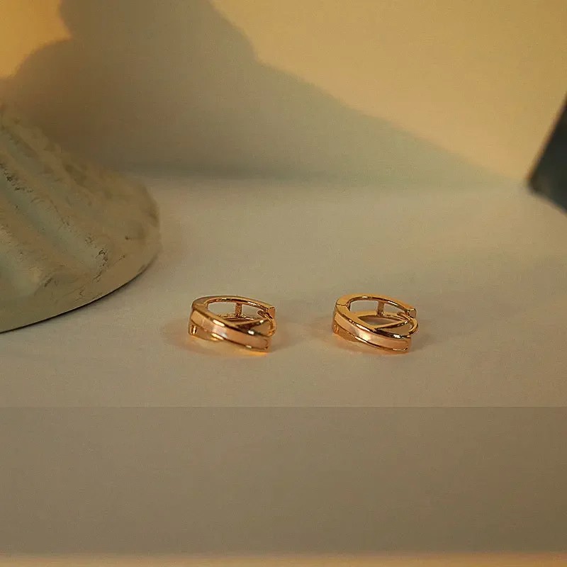 Trendy 14K Real Gold Fritillaria Shell Hoop Earrings for Women