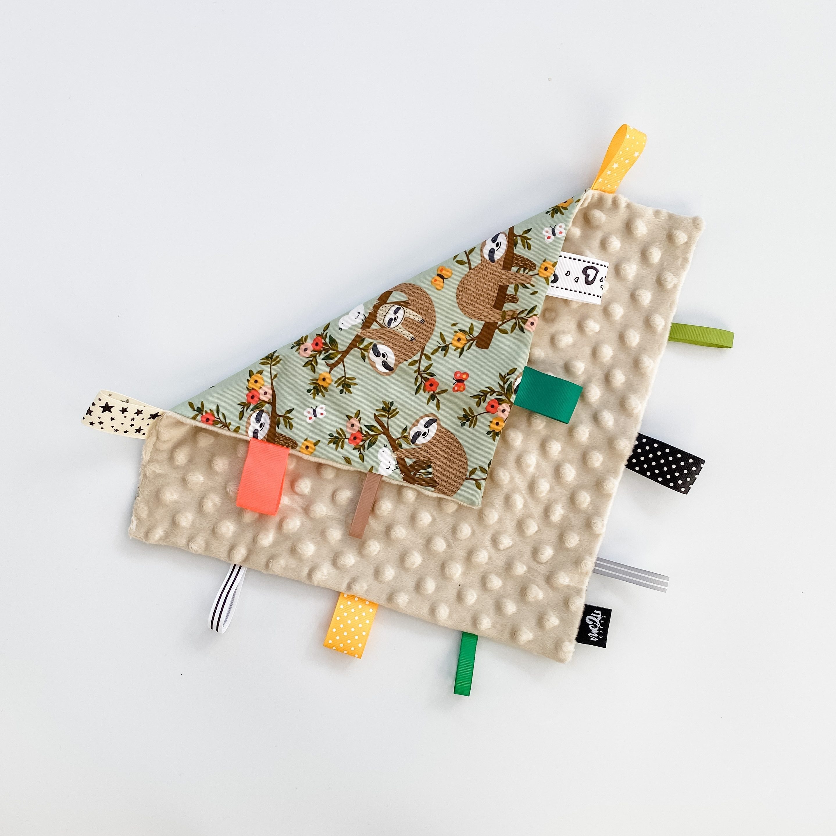 Tag-Me-Blankie | Sage Sloth | Made in NZ