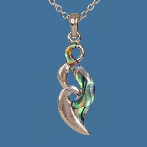 Pāua Twist Pendant