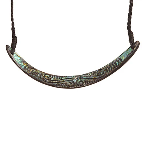 Pāua Arc Necklace