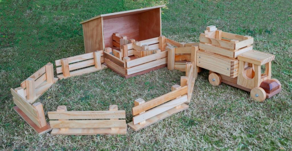 πΏπ³πΏ Wooden Stock Truck | NZ Handmade