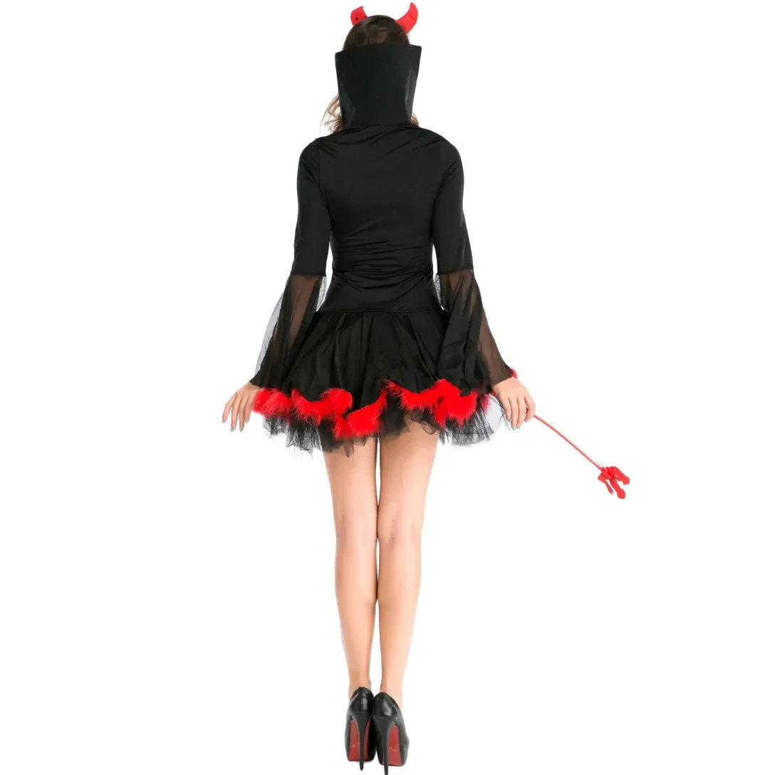Women’s Masquerade Outfit Ideas
