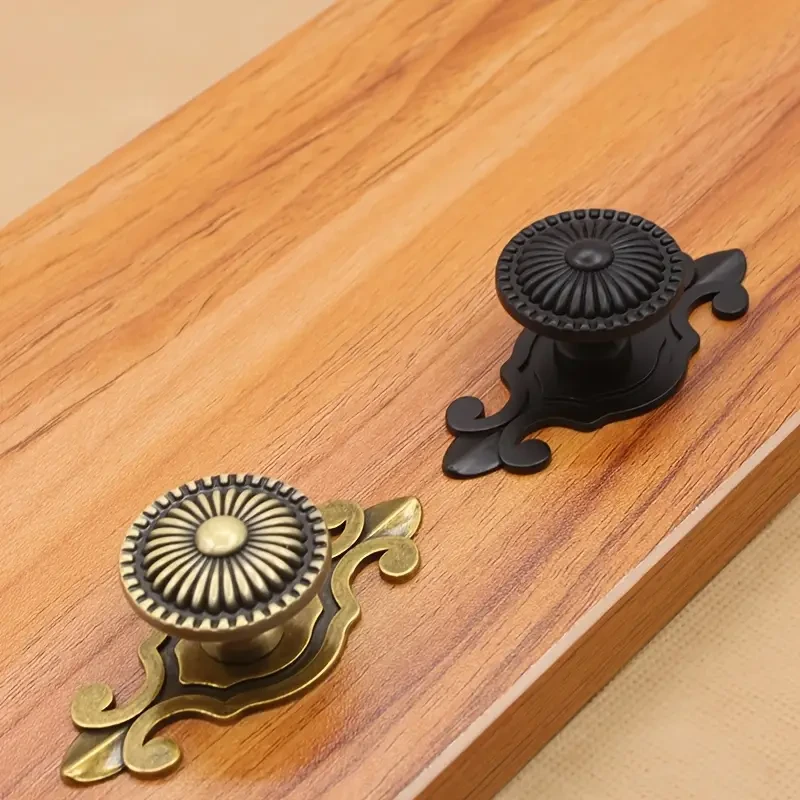 Kitchen Cupboard Door Knobs