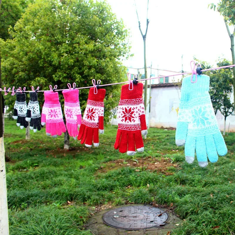 Portable clothes line