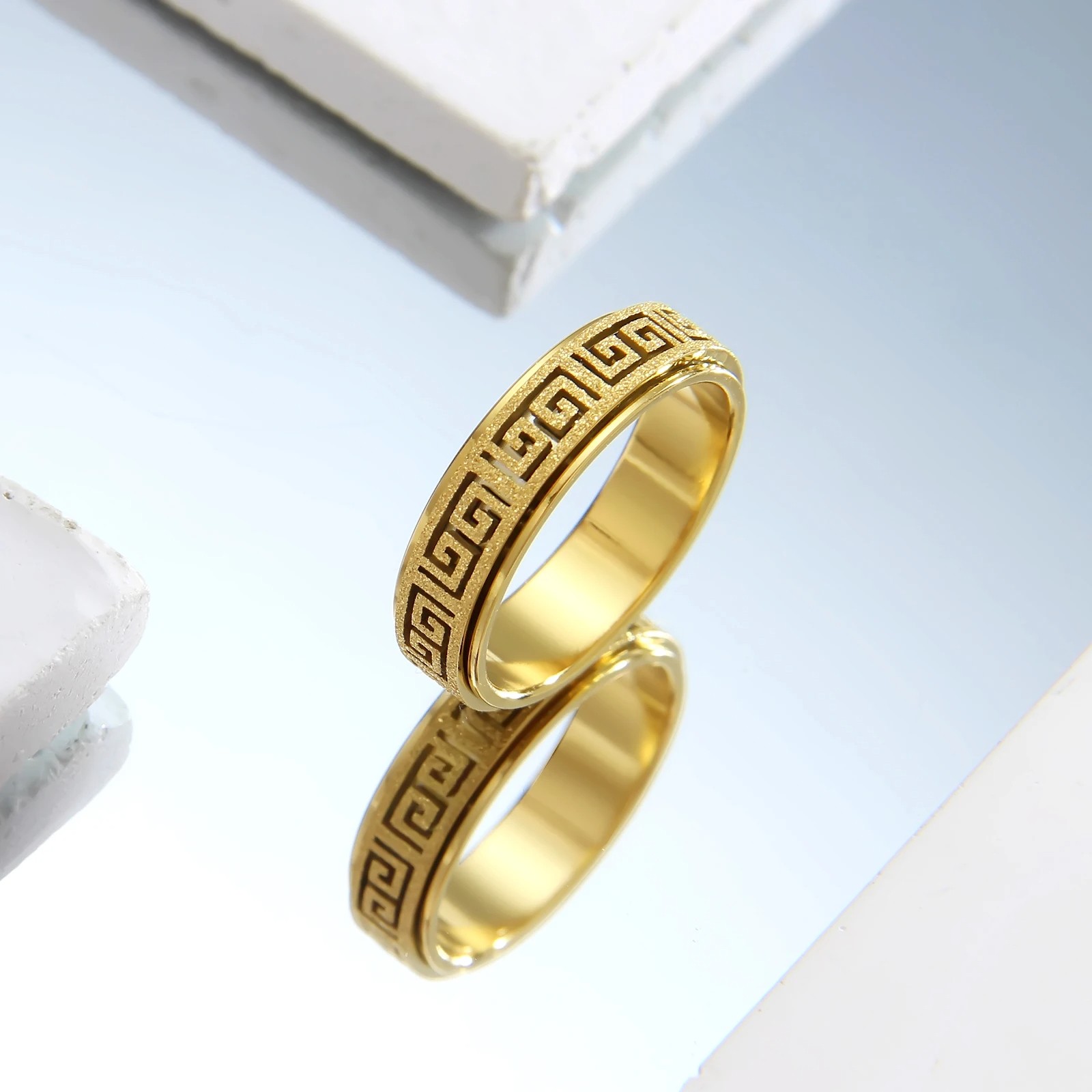 Turnable Ring: Fidgeting & Anxiety Relief Ring