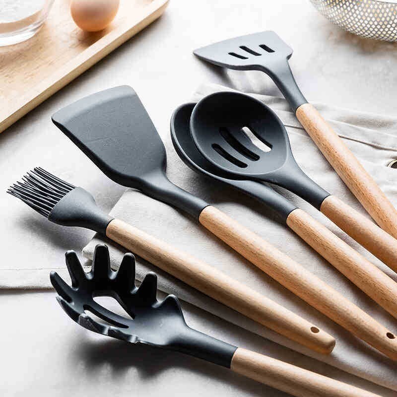 12 utensilios de cocina de silicona con mango de madera y cubo de almacenamiento