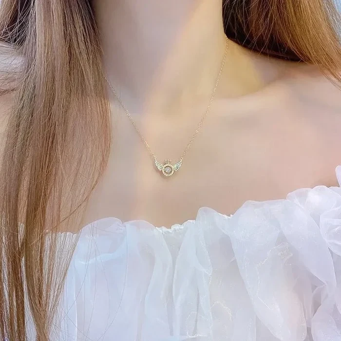 Collar de alas de ángel