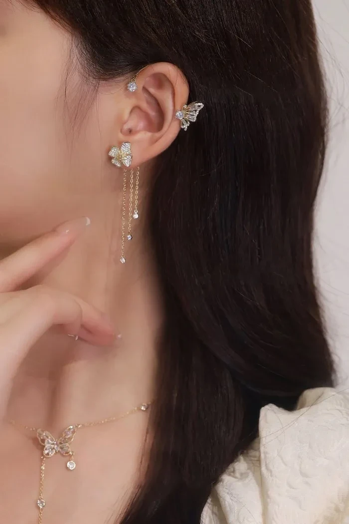 Pendientes estilo borla de mariposa
