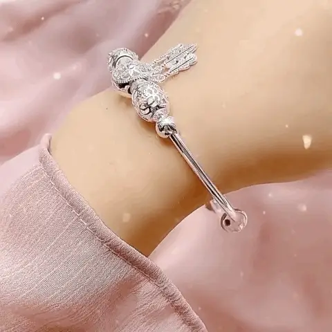 Pulsera con dije de atrapasueños