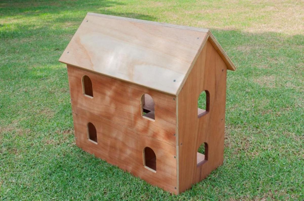 Casa de muñecas de madera | Hecha a mano