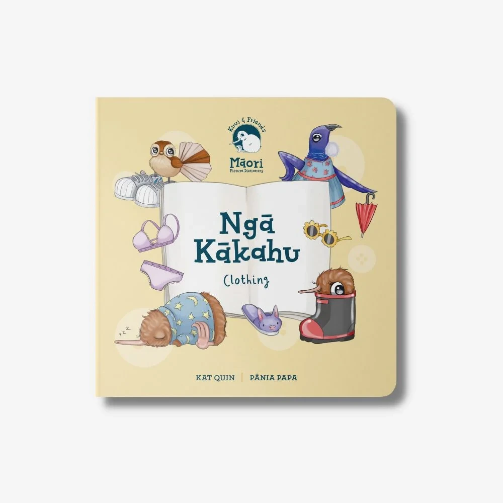 Ngā Kākahu - Clothing
