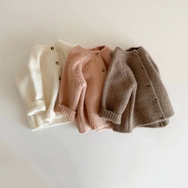 Suéter tejido con botones