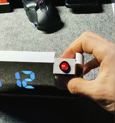 Despertador con espejo LED 3D: elegante reloj de proyección con función de repetición