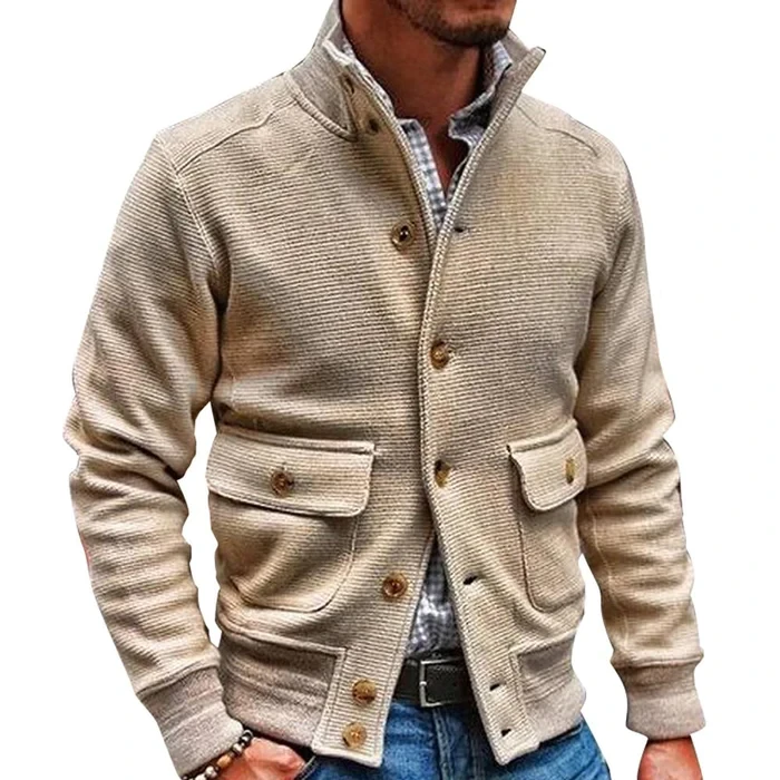 Chaqueta de hombre de color liso con cuello alto