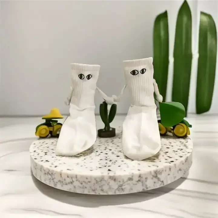 Calcetines mano en mano de TeesNMerch: ¡conviértete en Solemates para siempre!