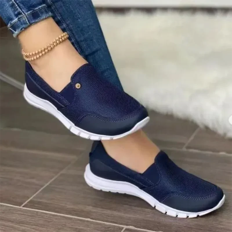 Zapatillas ortopédicas planas y ligeras