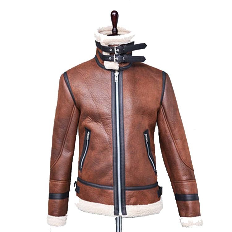 FrostGuard: Chaqueta de cuero con cuello alto y forro de piel