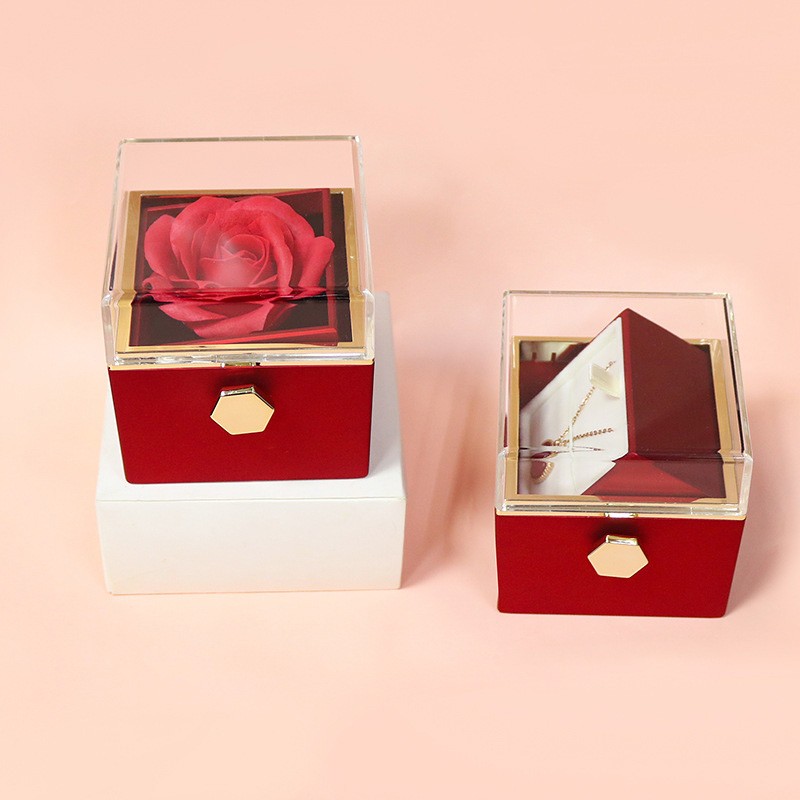 Nueva vitrina giratoria para joyas de San Valentín con rosa eterna