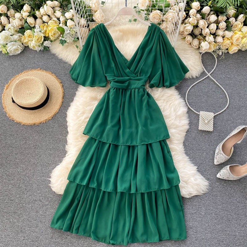 Vestido sexy de cuello acampanado con espalda descubierta