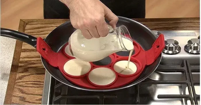 VOLTEA Y COCINA