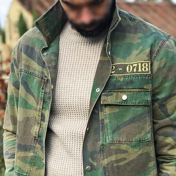 Chaqueta de camuflaje vintage para hombre con solapa y múltiples bolsillos