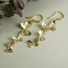 Pendientes de gancho de mariposa