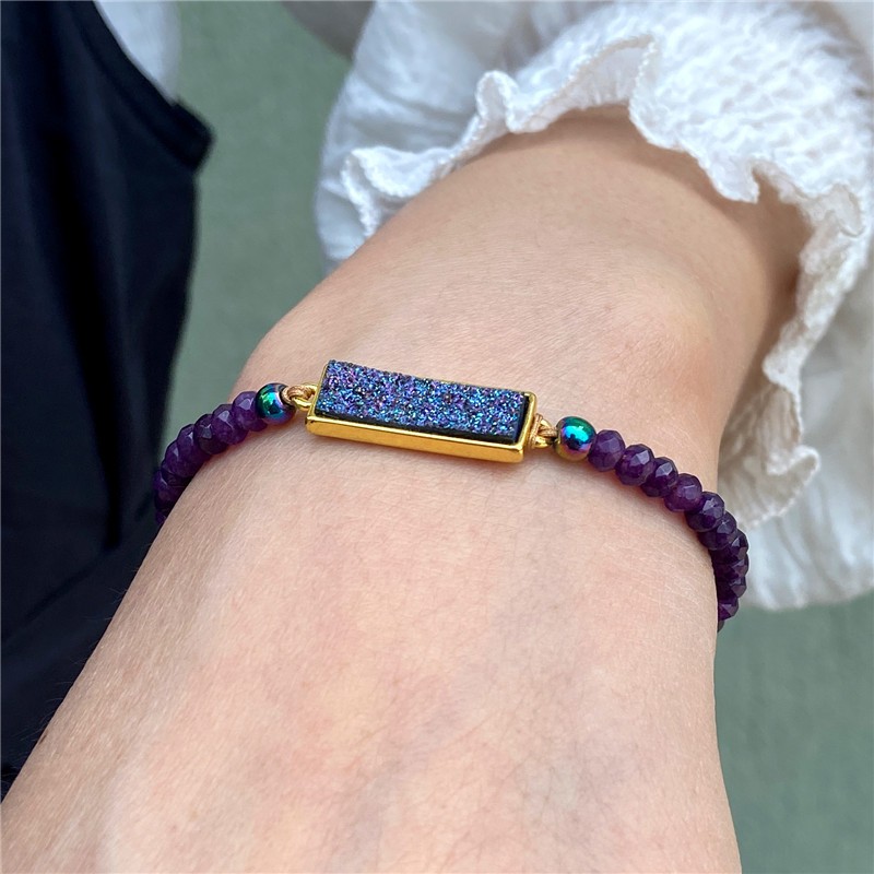 Pulsera tejida de piedra natural con cuentas de formas mixtas